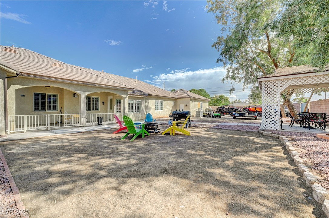 5884 Del Rey Avenue