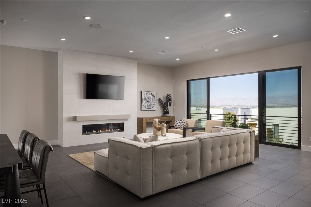 410 Tranquil Peak Court