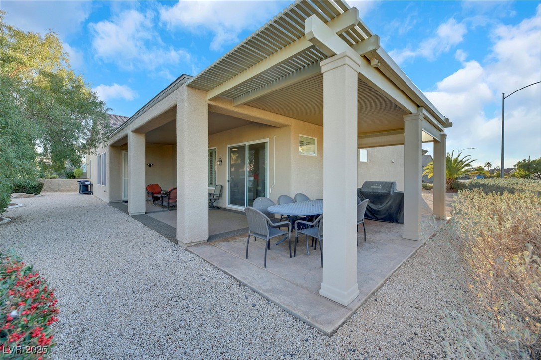 2080 Twin Falls Drive