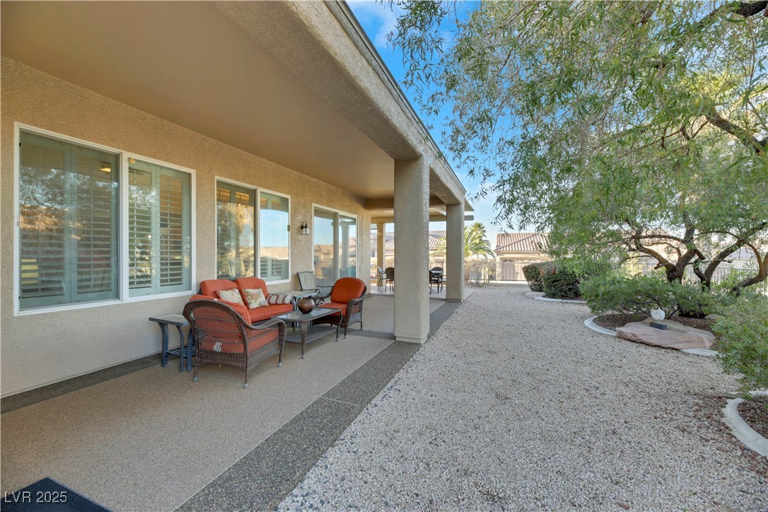 2080 Twin Falls Drive