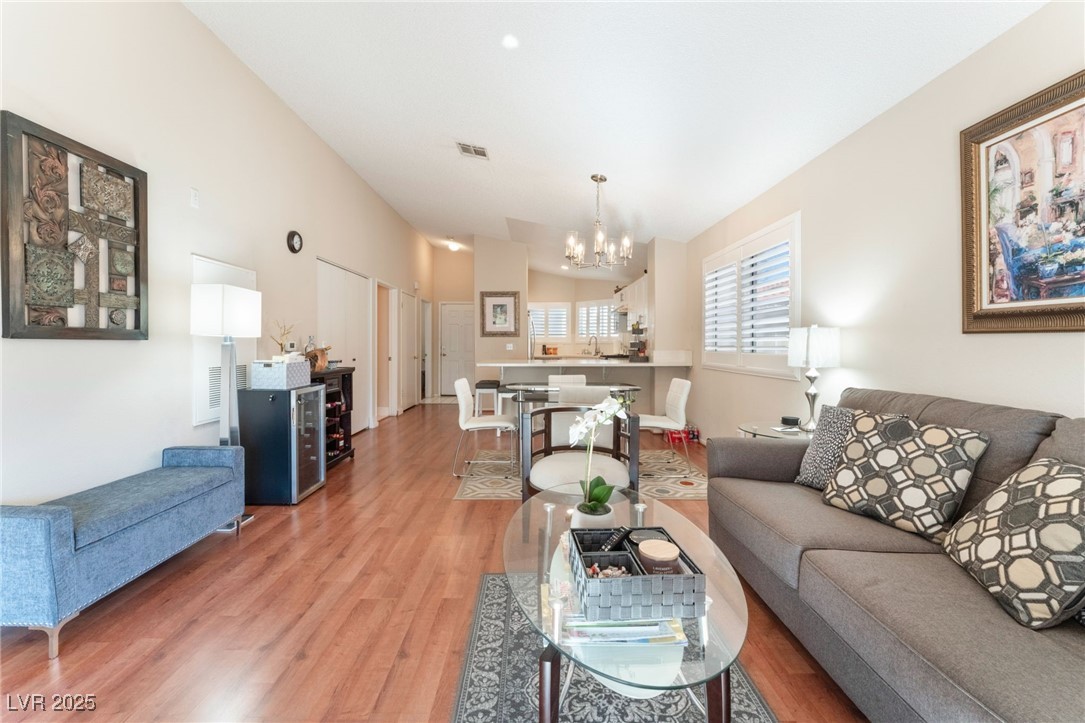 7925 Settlers Ridge Lane