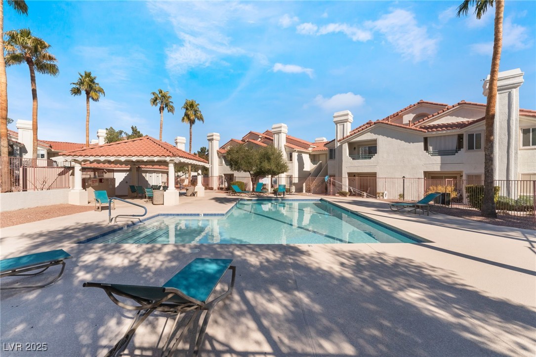 7925 Settlers Ridge Lane