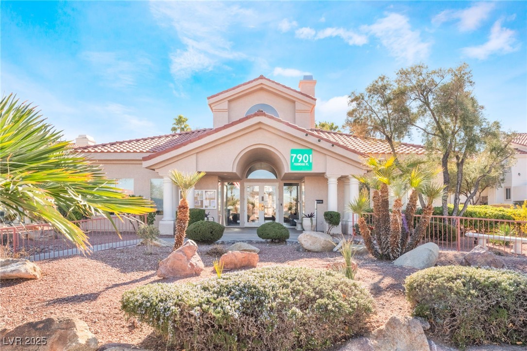 7925 Settlers Ridge Lane