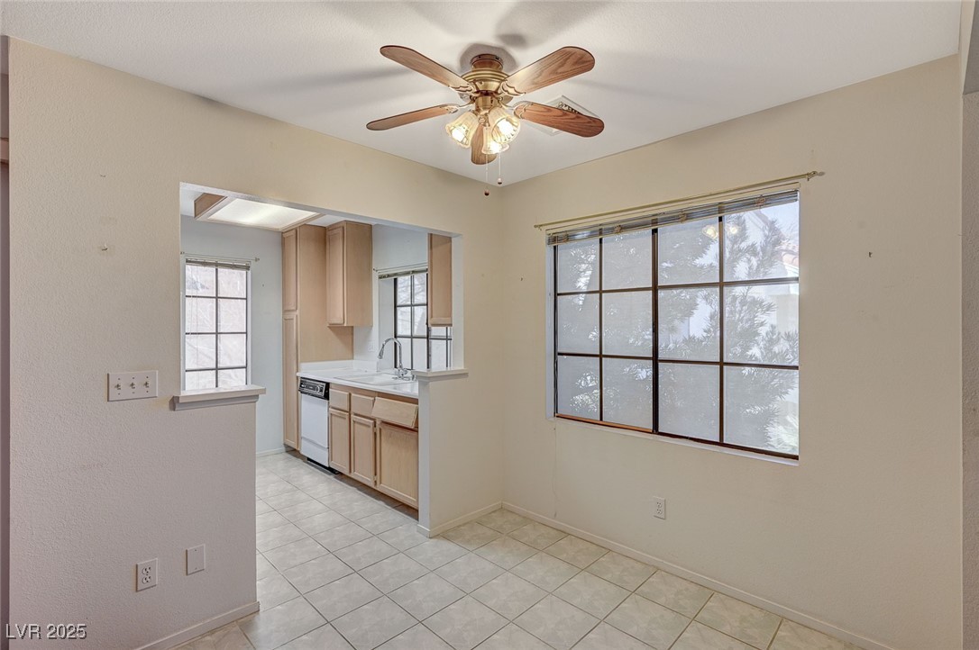 4805 South Torrey Pines Drive 201