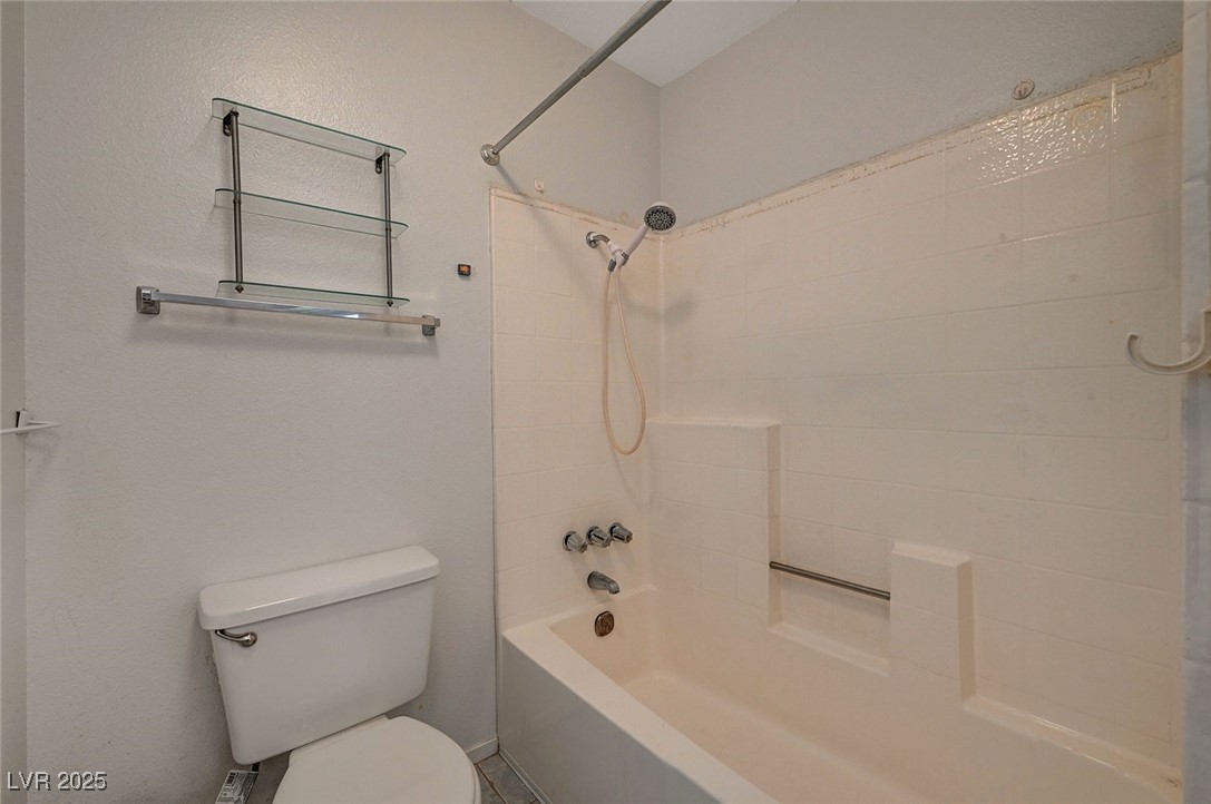 4805 South Torrey Pines Drive 201