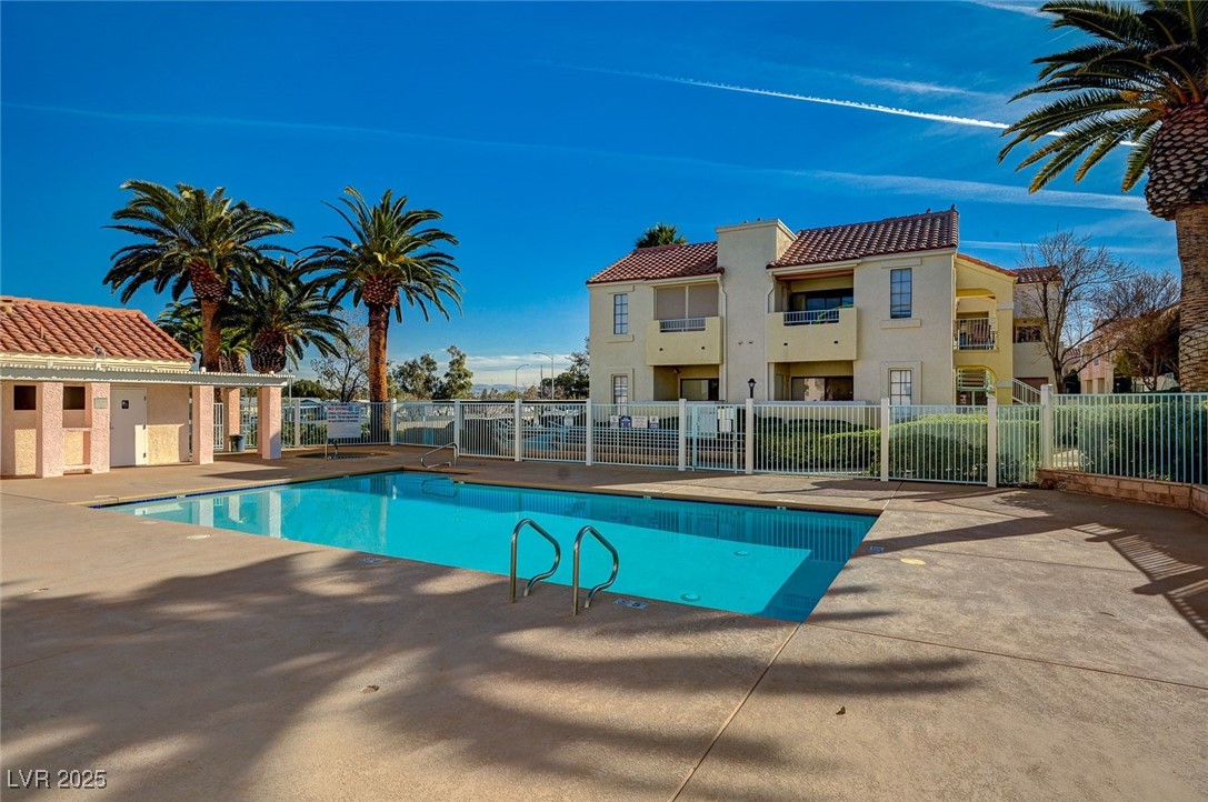 4805 South Torrey Pines Drive 201