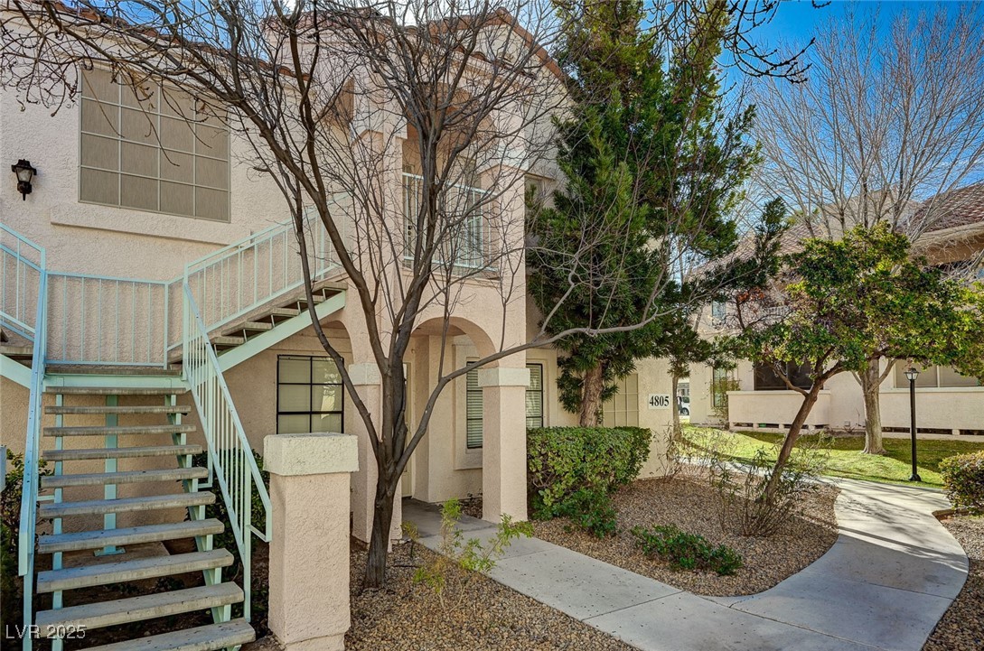 4805 South Torrey Pines Drive 201