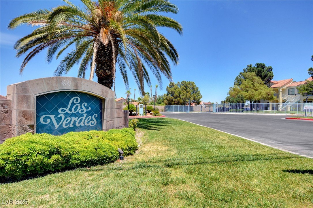 4805 South Torrey Pines Drive 201