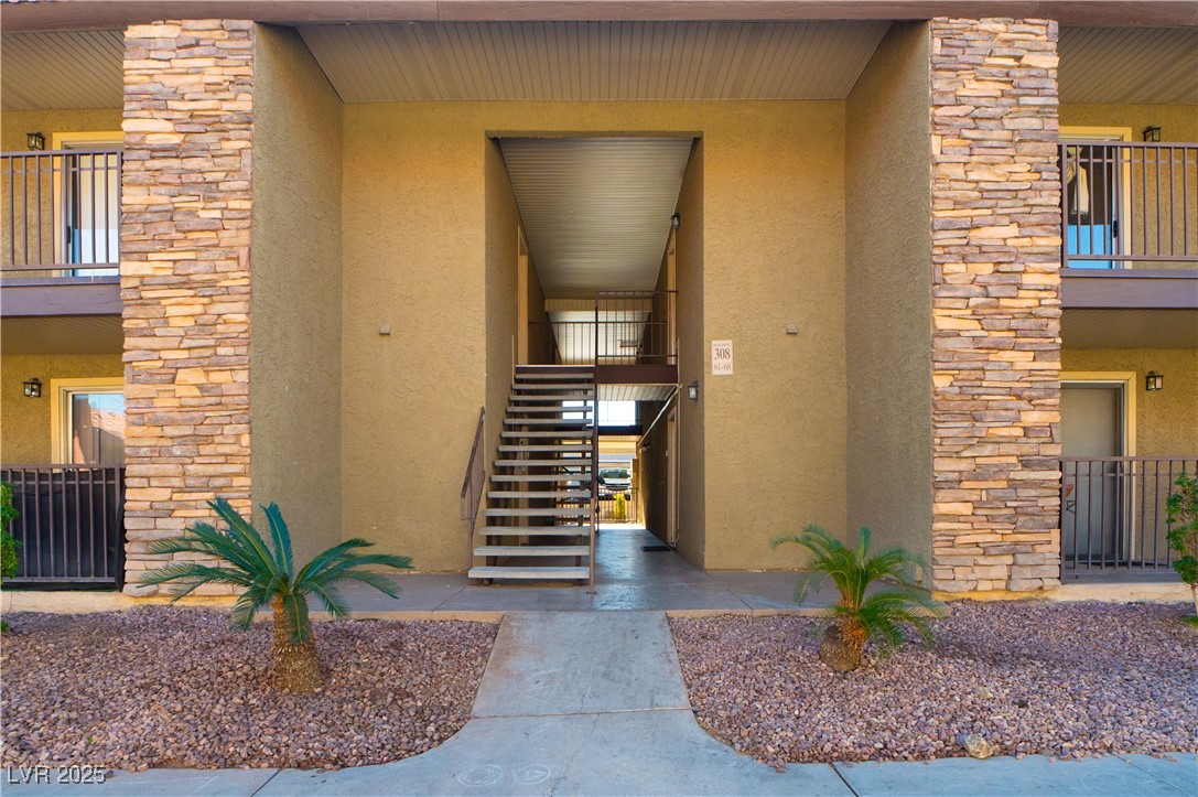 4480 Sandy River Drive 64