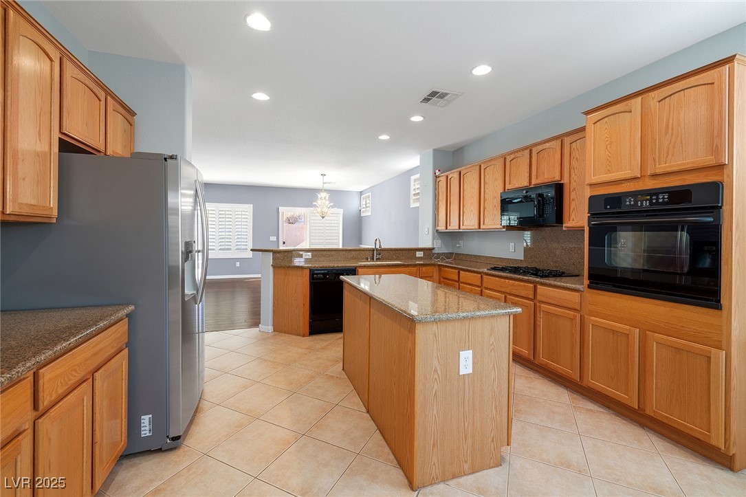 2204 Twin Falls Drive