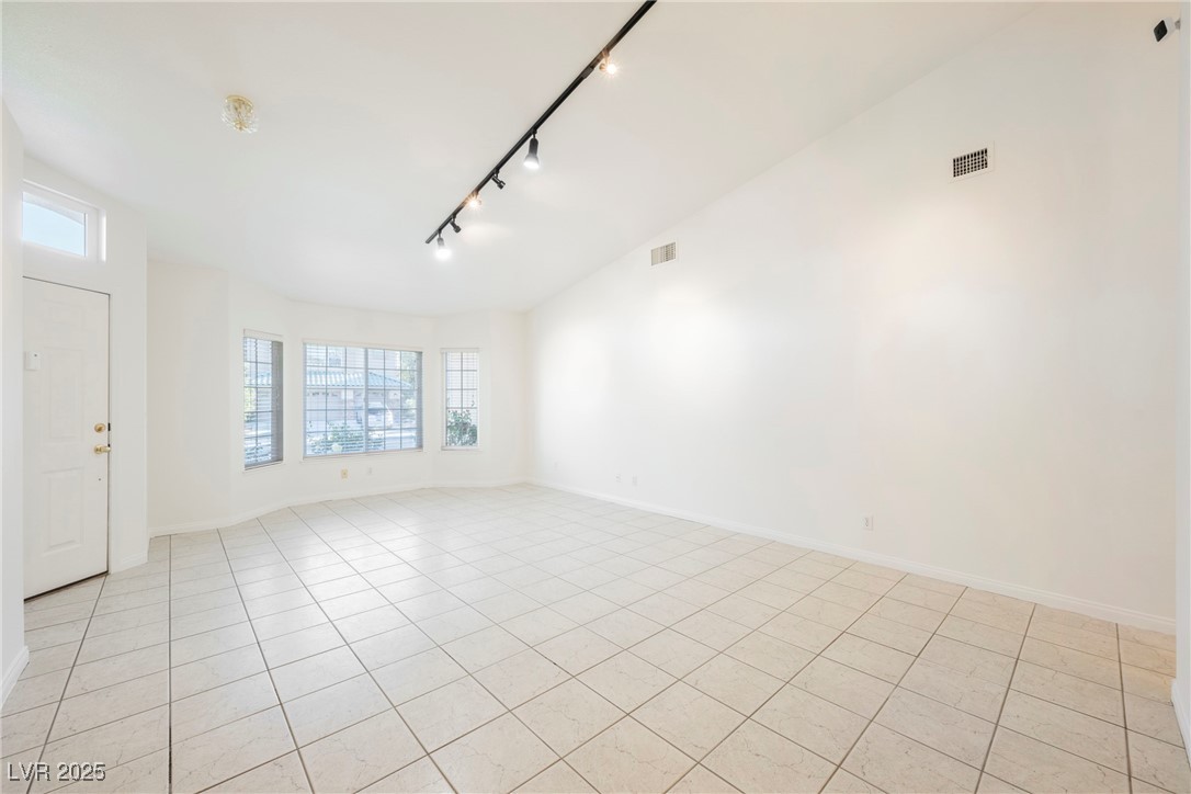 2424 Ping Drive