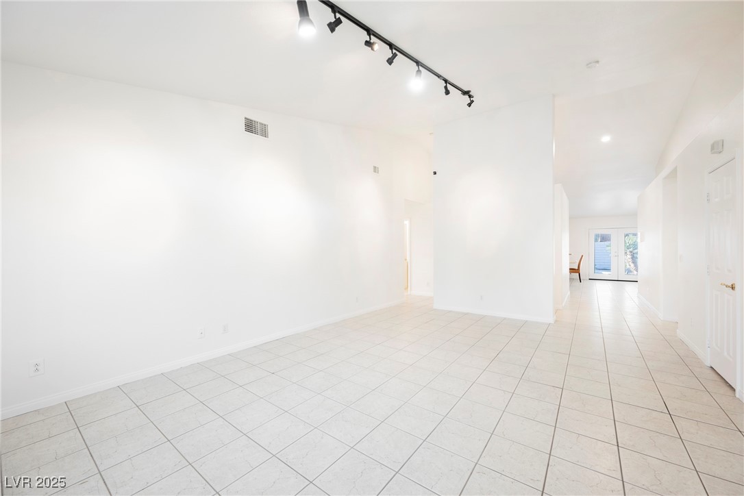 2424 Ping Drive