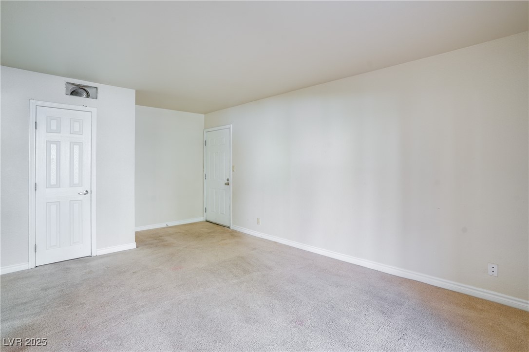 5060 Indian River Drive 377
