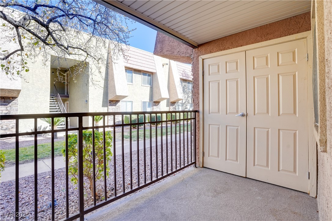 5060 Indian River Drive 377