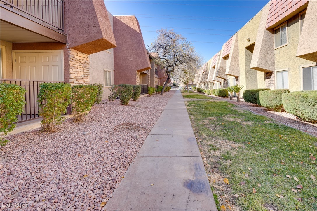 5060 Indian River Drive 377