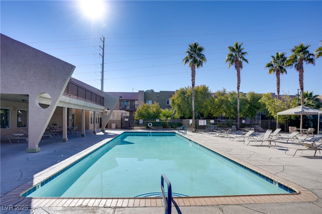5060 Indian River Drive 377