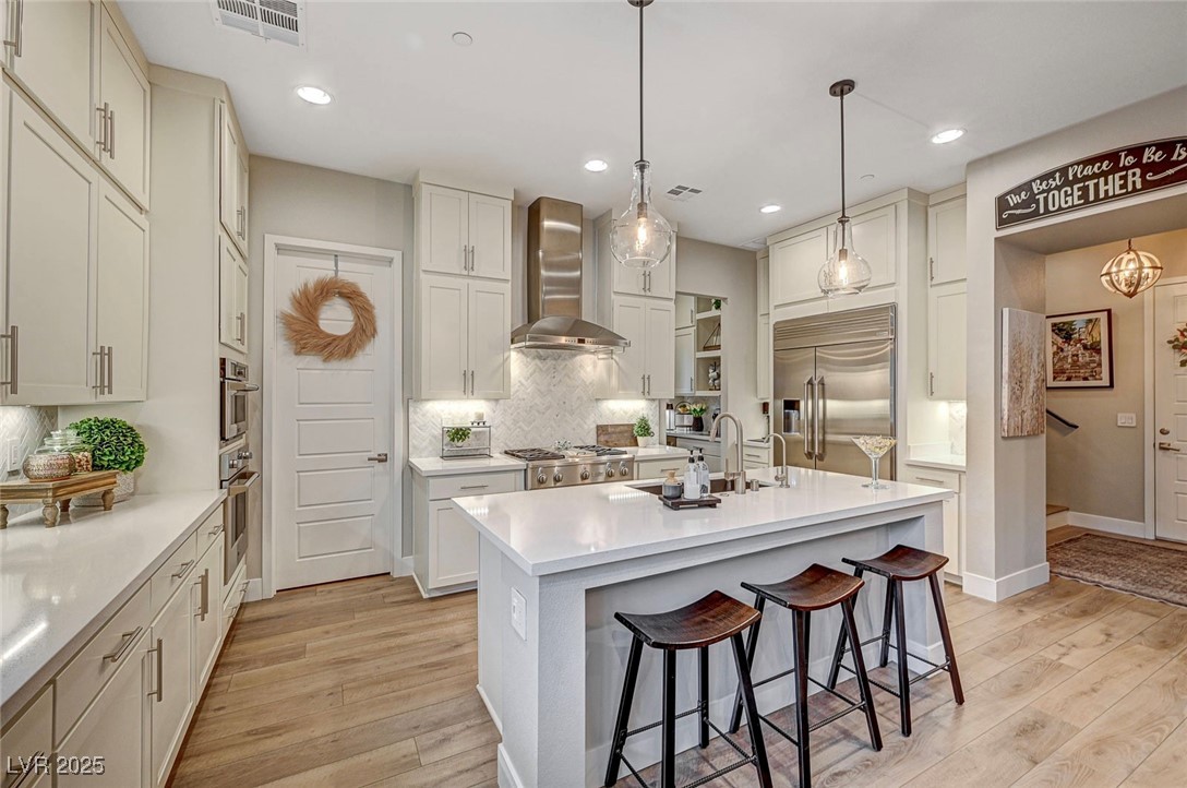 821 Barrhead Avenue