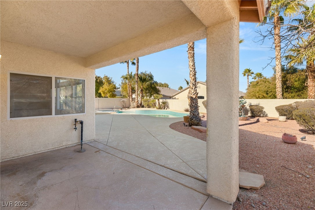 8080 Black Orchid Avenue