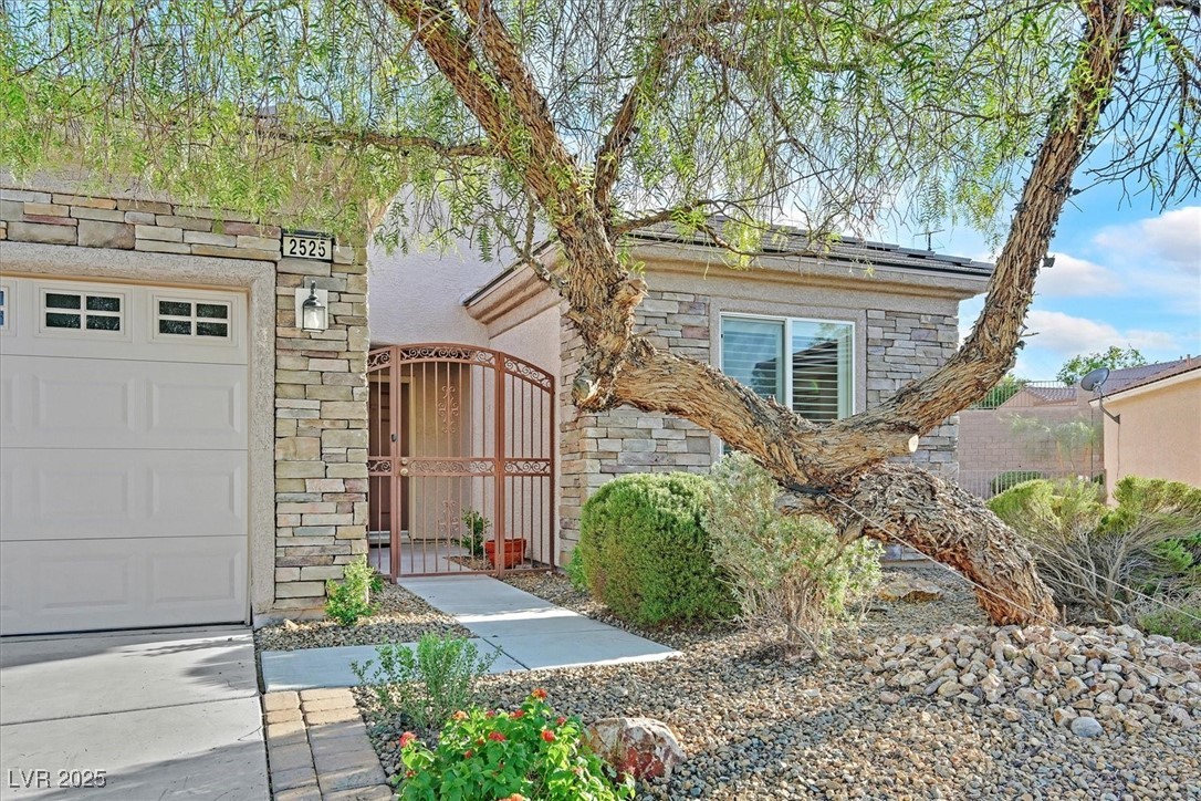 2525 Hamonah Drive