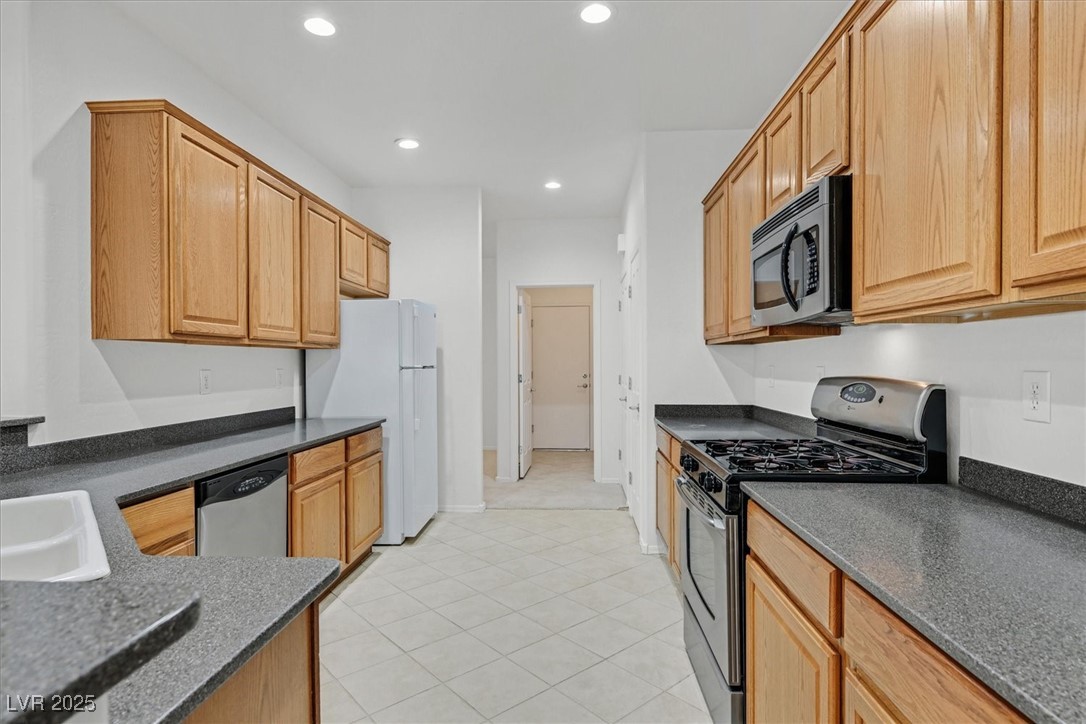 2525 Hamonah Drive