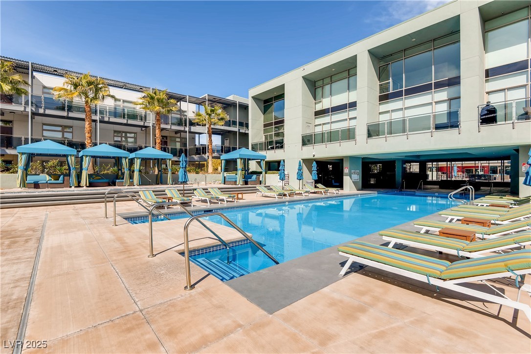 8925 West Flamingo Road 216