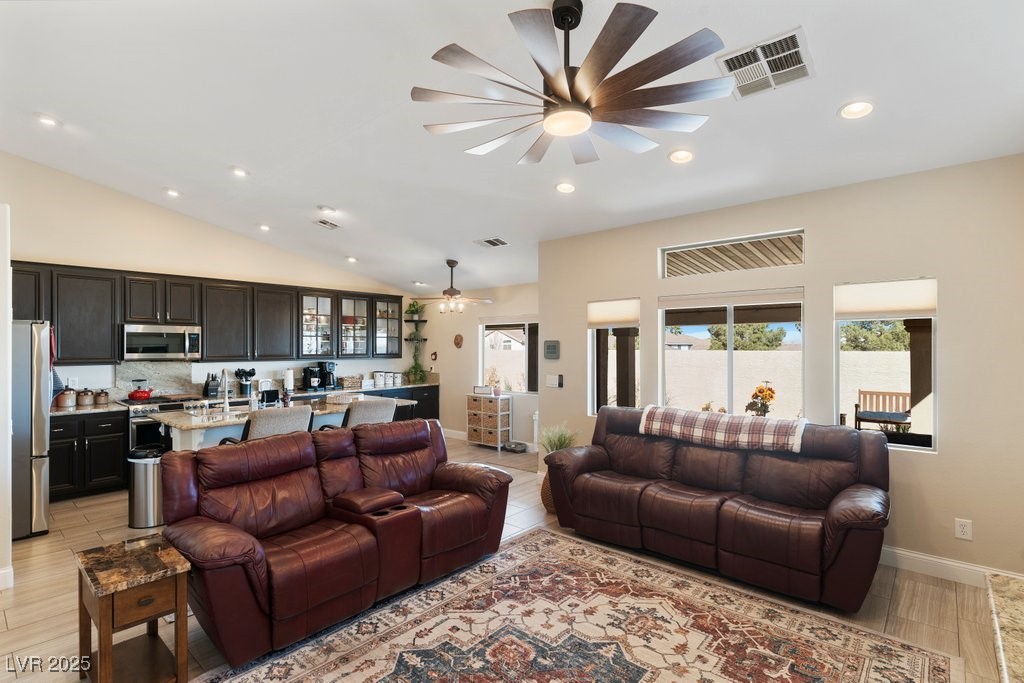 1120 Casady Hollow Avenue