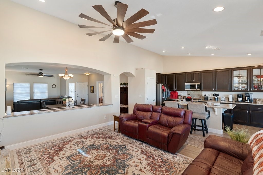 1120 Casady Hollow Avenue