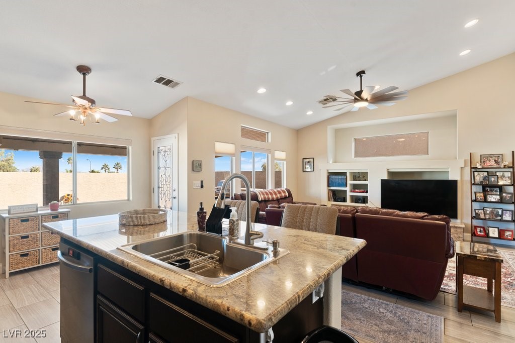 1120 Casady Hollow Avenue