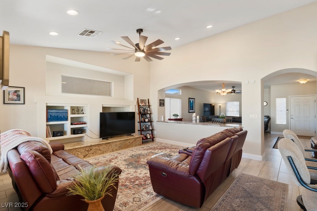 1120 Casady Hollow Avenue