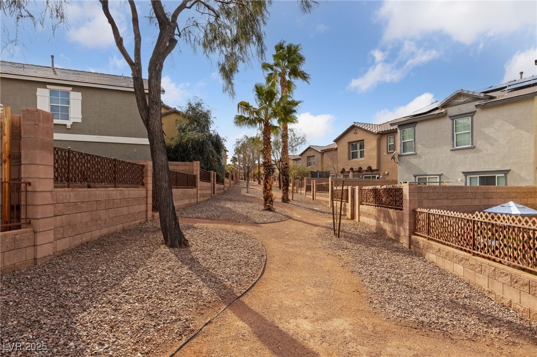 1162 Paradise Desert Avenue