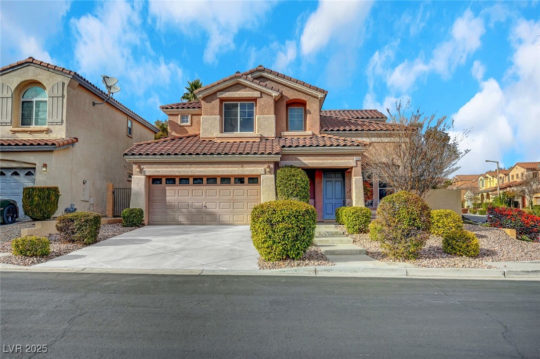 11740 Via Esperanza Avenue