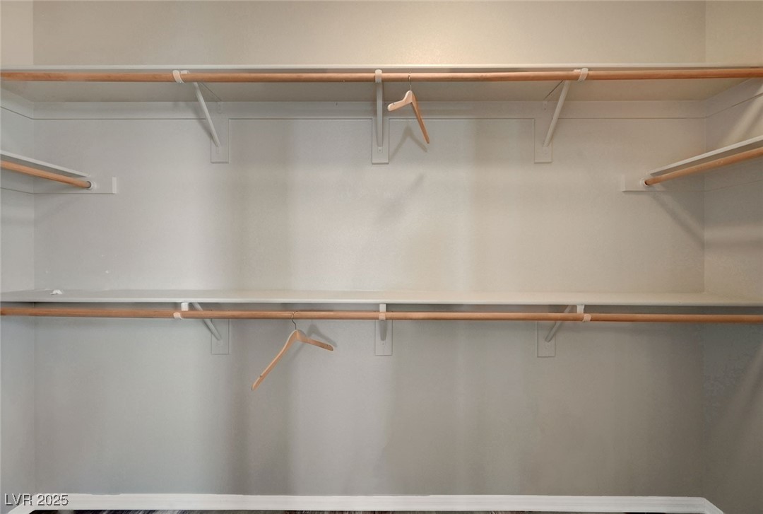 11740 Via Esperanza Avenue