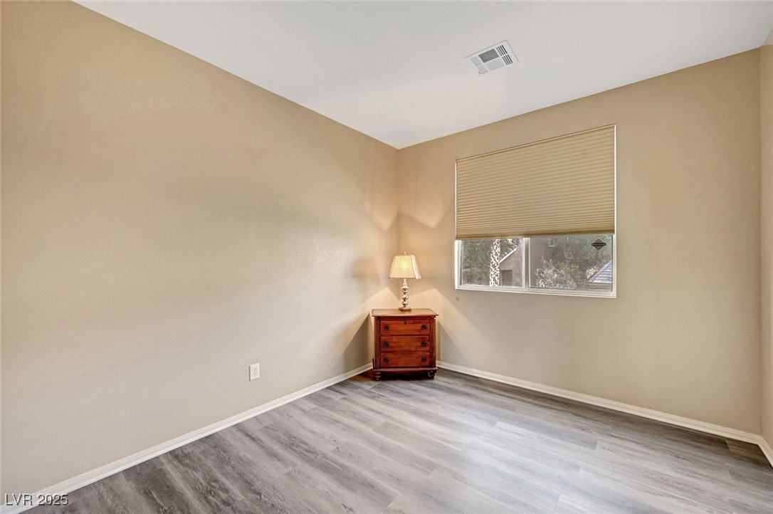 11740 Via Esperanza Avenue