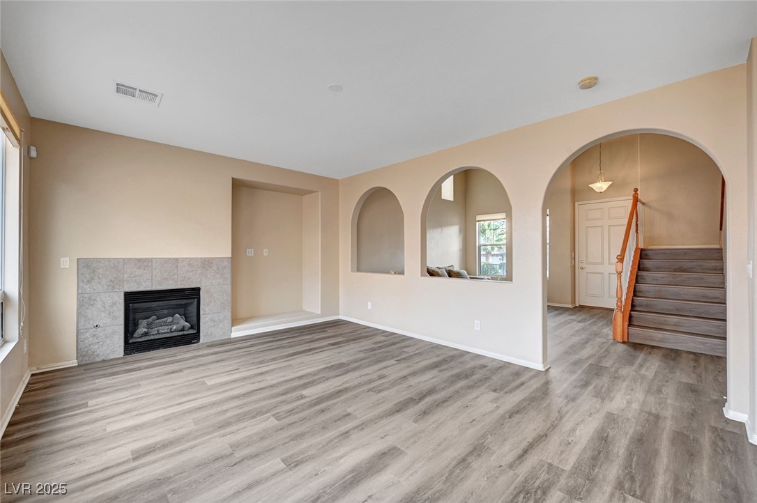 11740 Via Esperanza Avenue