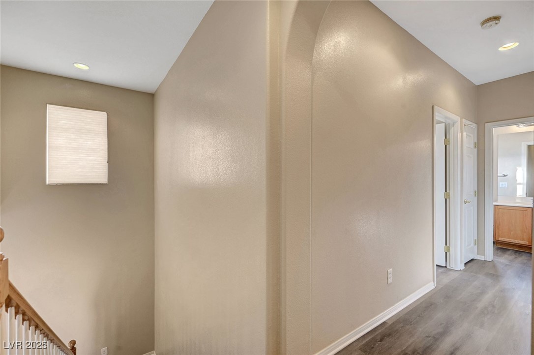 11740 Via Esperanza Avenue