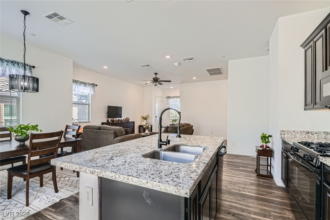 216 Copland Canyon Avenue