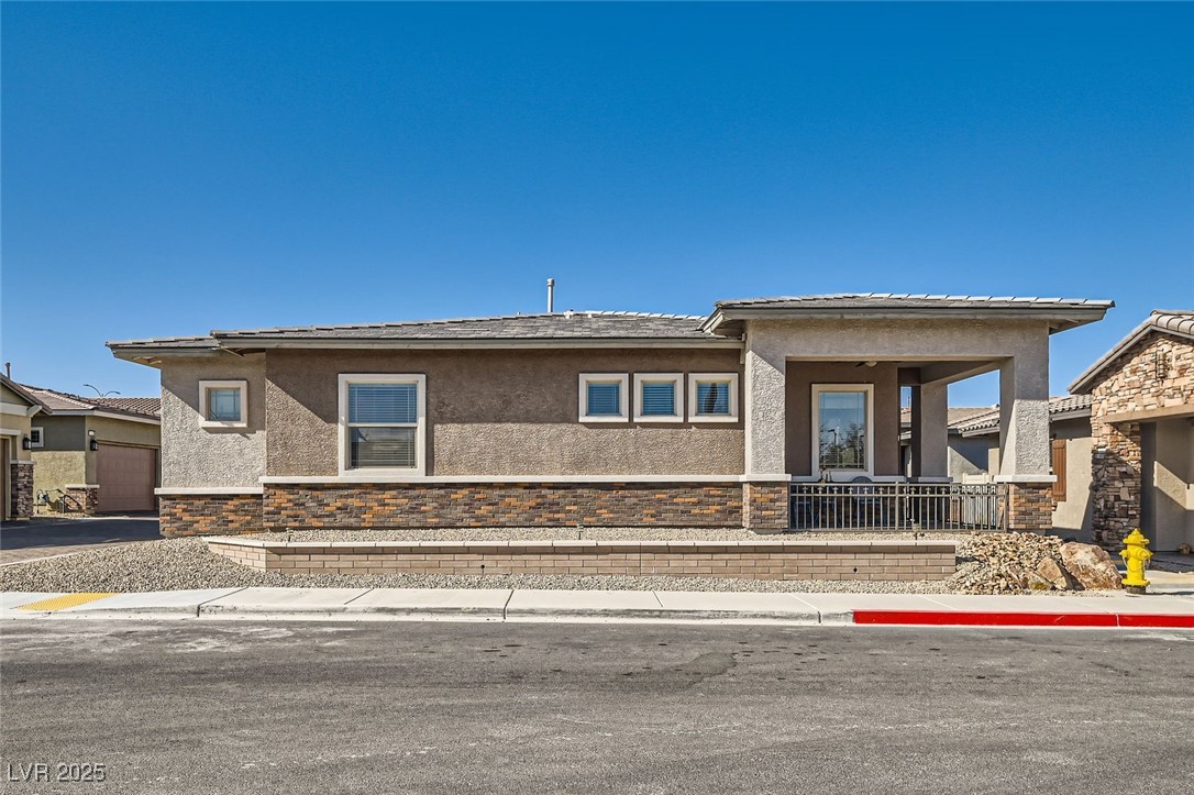 216 Copland Canyon Avenue