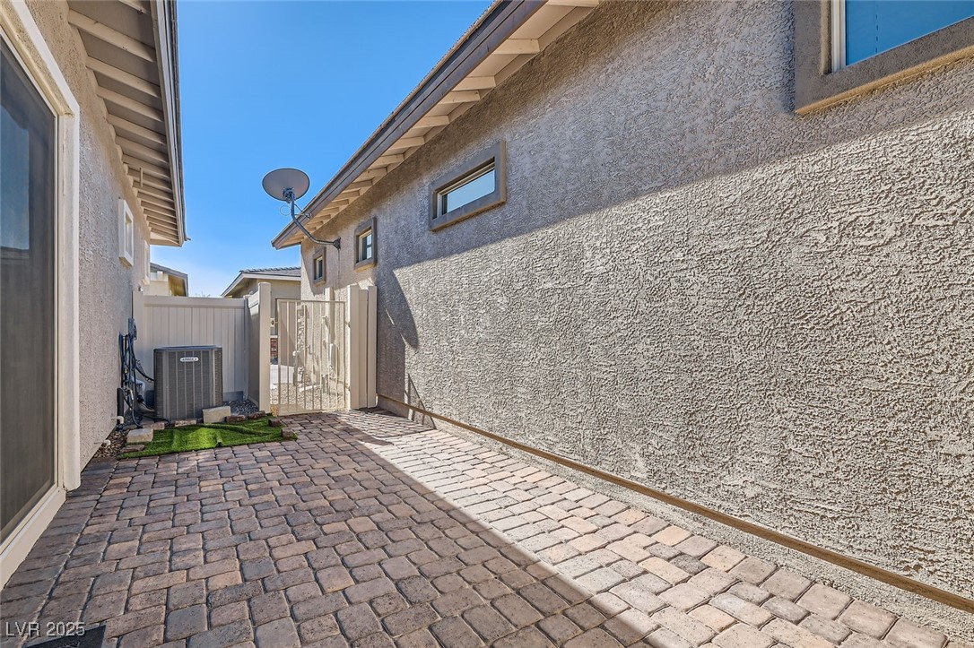 216 Copland Canyon Avenue