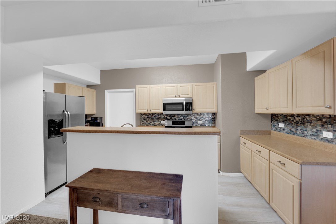 8250 North Grand Canyon Drive 1040