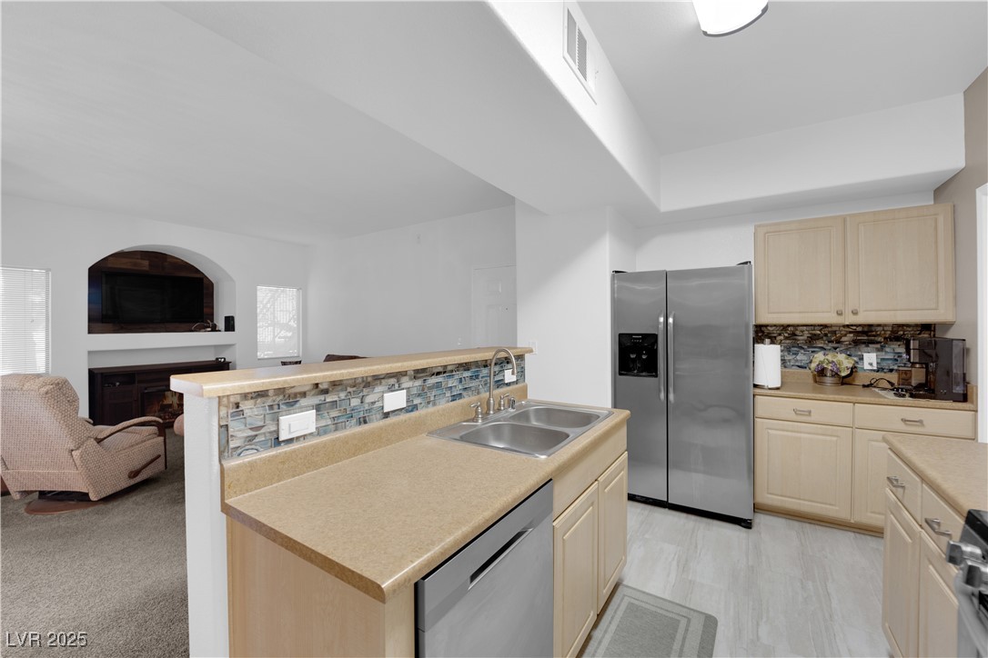 8250 North Grand Canyon Drive 1040