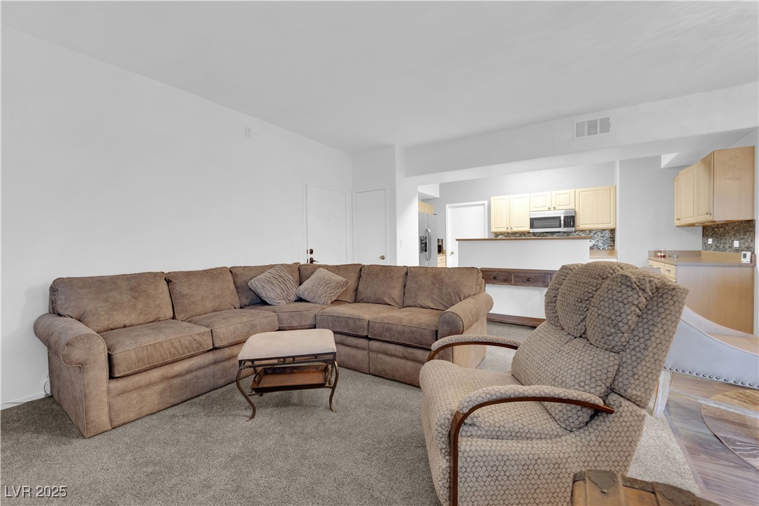 8250 North Grand Canyon Drive 1040