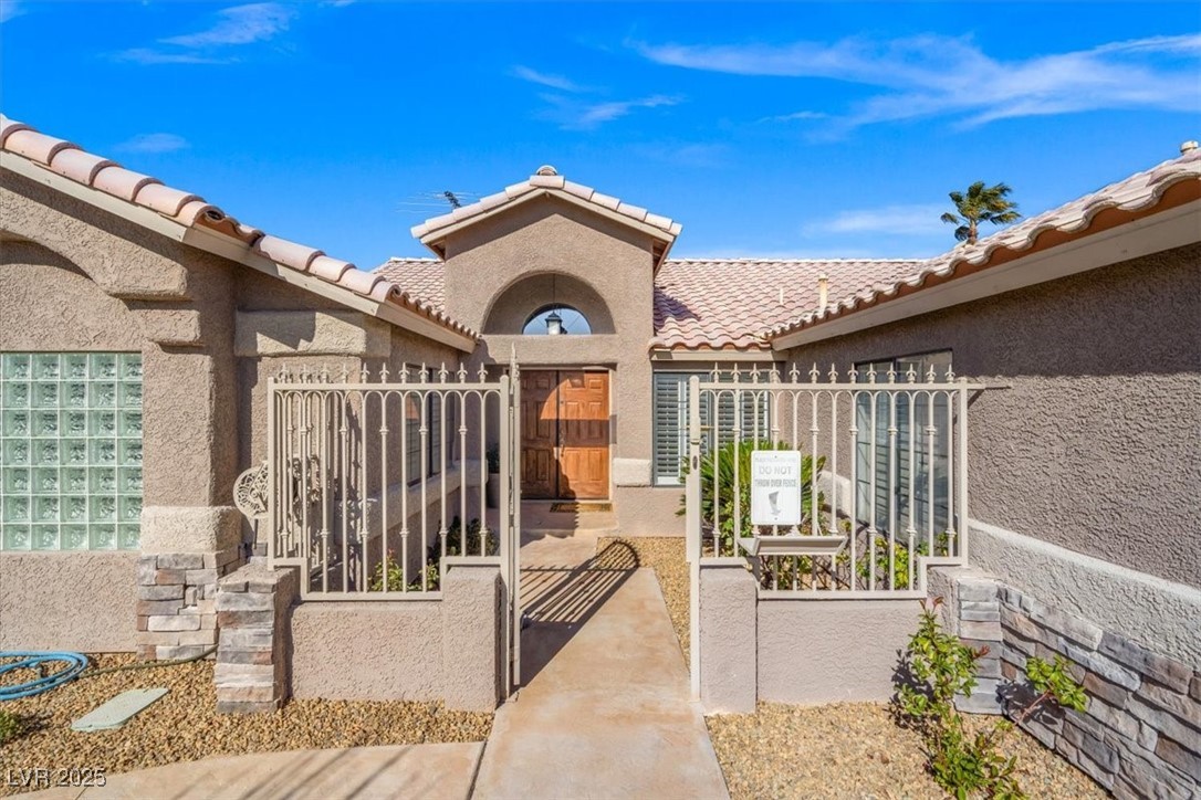 6316 Canyon Ridge Drive