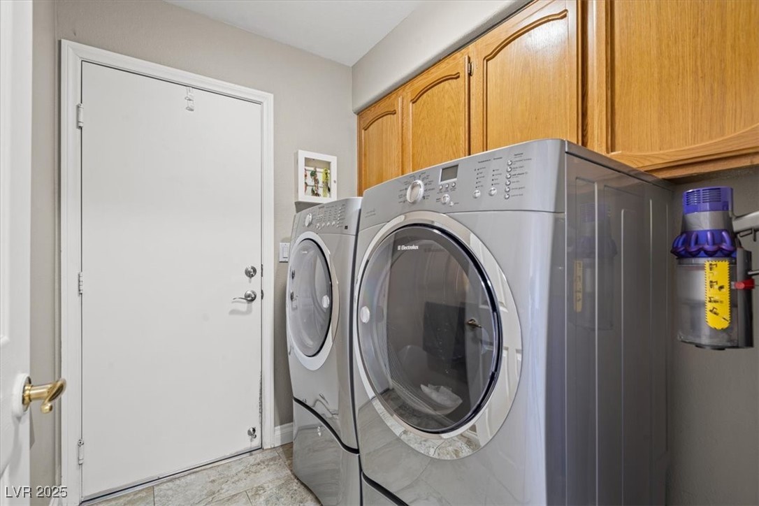 6316 Canyon Ridge Drive