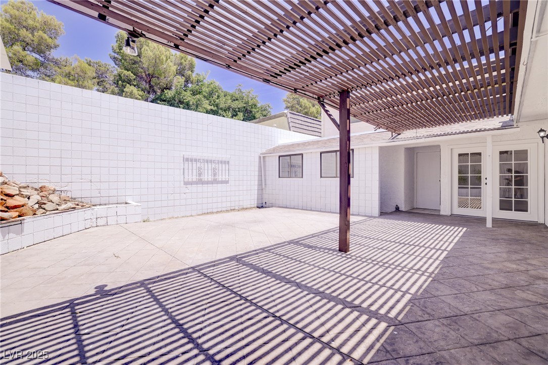3511 Blackstone Street