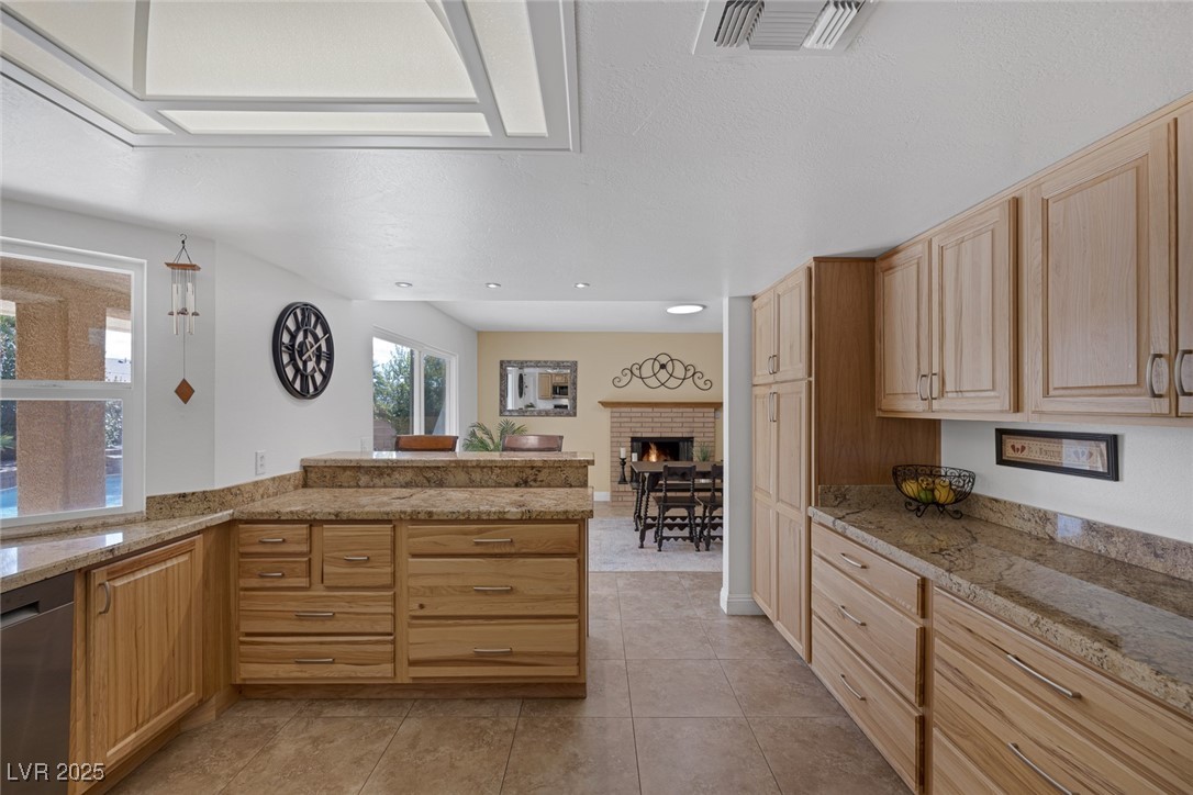 645 Paloma Drive