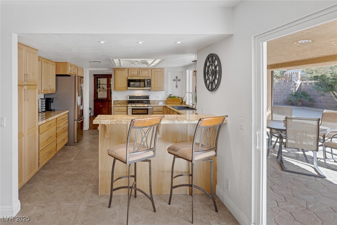 645 Paloma Drive