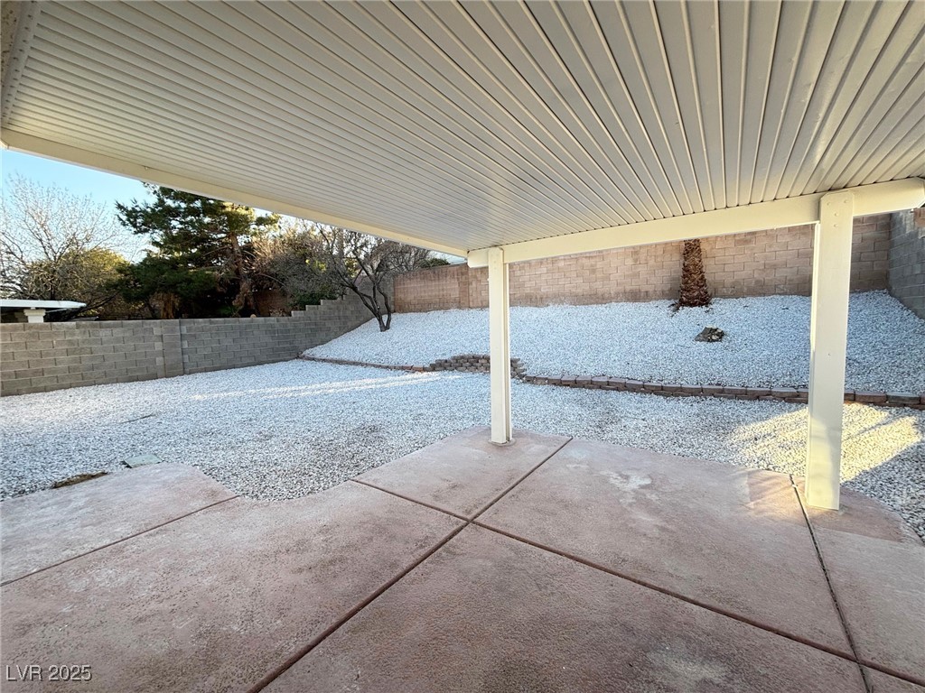 7329 Cogburn Street