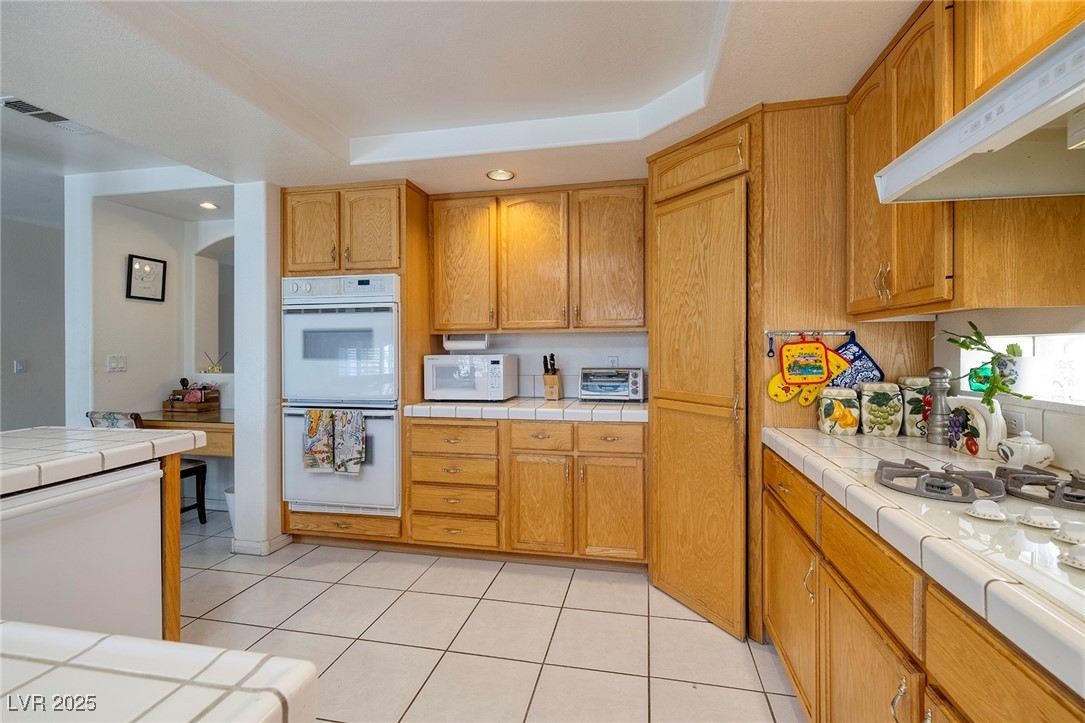 13 White Tail Court