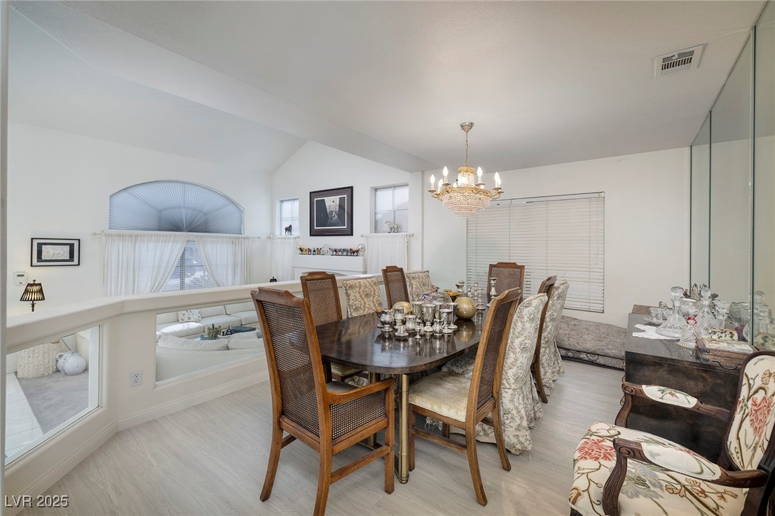 13 White Tail Court