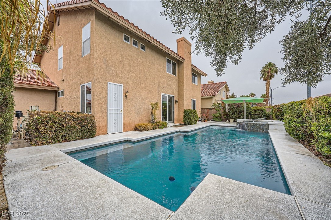 8747 Vista Cantera Court